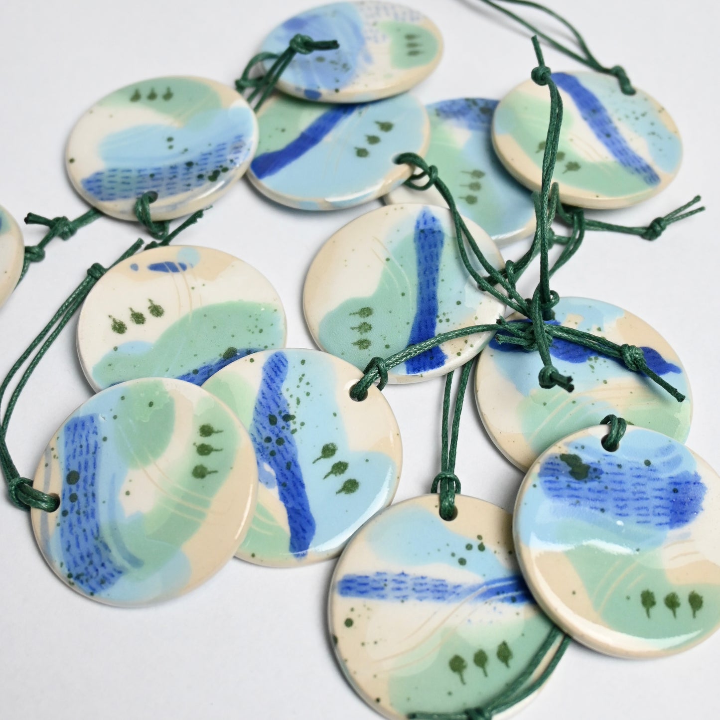 2024 Ceramic Hanging Decoration - Landscape Circle