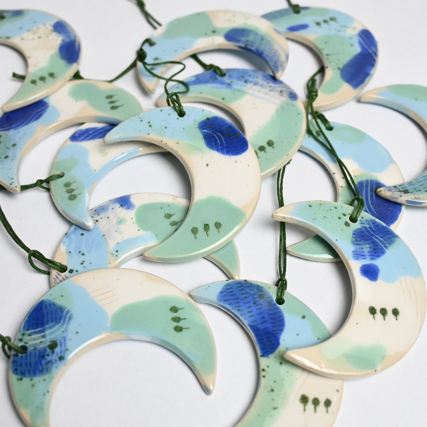 2024 Ceramic Hanging Decoration - Landscape Moon